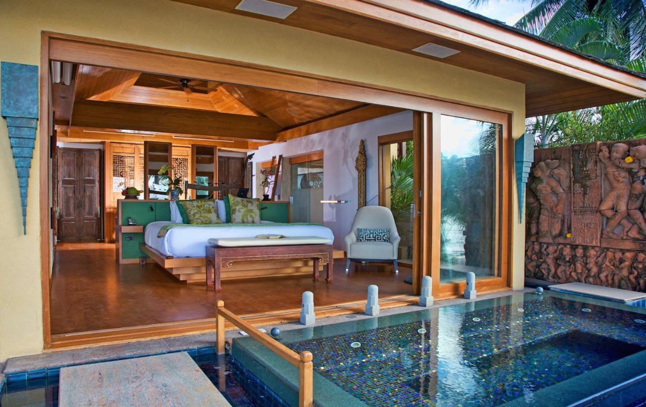 Upni Duniya - Luxury, Beachfront 9-Suites Villa Bang Rak Beach  Room photo